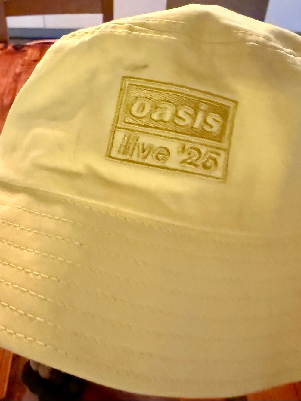 Oasis 'live '25’ Embroidered Bucket Hat - Pale Yellow